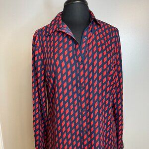 Banana Republic Long Sleeve Button Down Shirt in Red and Blue Diamond Size Med